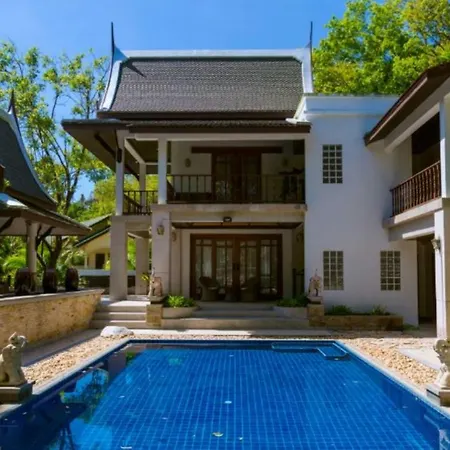 Lawootrip Villa Patong ภายนอก รูปภาพ